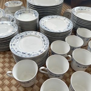 89 Piece Service for 12 Sango Valencia Blue Floral Fine China Dinnerware Set